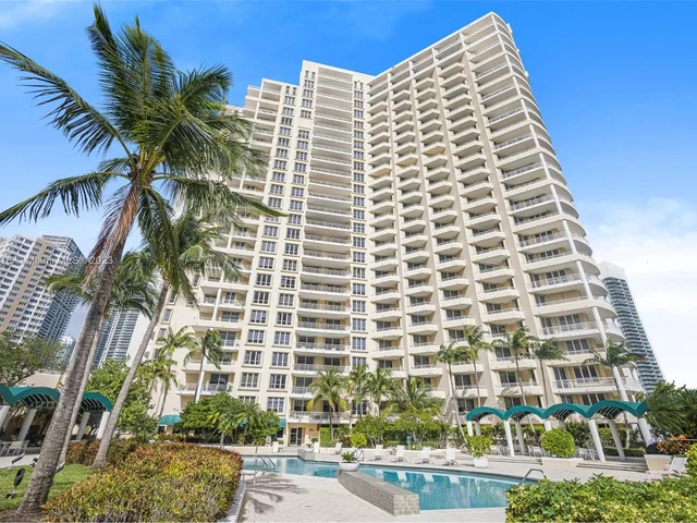 888 Brickell Key Dr # 510, Miami FL 33131