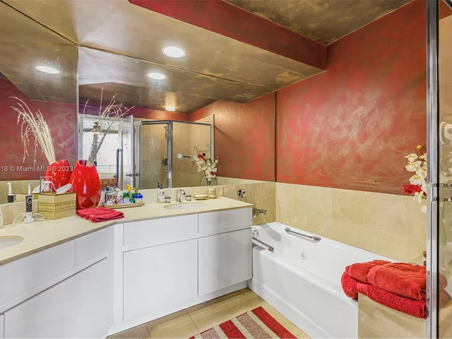 888 Brickell Key Dr # 510, Miami FL 33131