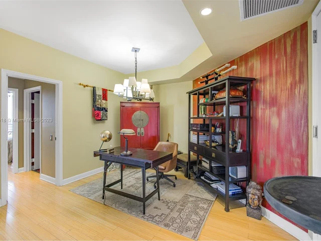 888 Brickell Key Dr # 510, Miami FL 33131