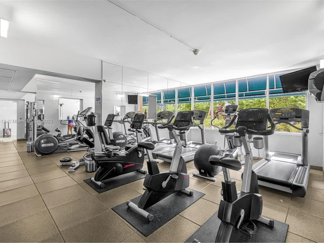 888 Brickell Key Dr # 510, Miami FL 33131