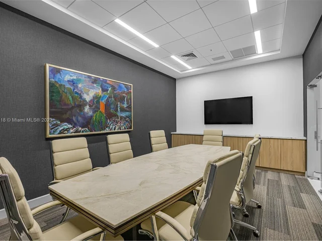 888 Brickell Key Dr # 510, Miami FL 33131