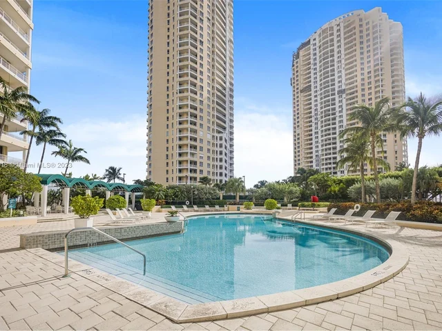 888 Brickell Key Dr # 510, Miami FL 33131
