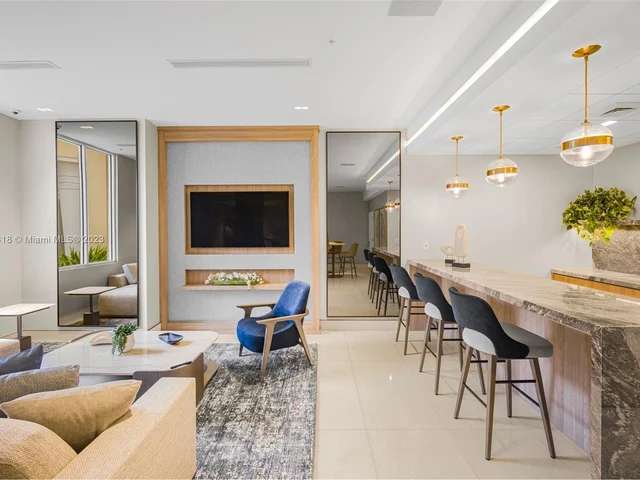 888 Brickell Key Dr # 510, Miami FL 33131