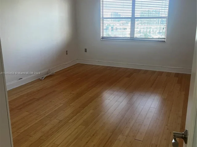 400 Kings Point Dr # 1529, Sunny Isles Beach FL 33160