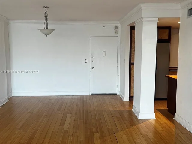 400 Kings Point Dr # 1529, Sunny Isles Beach FL 33160