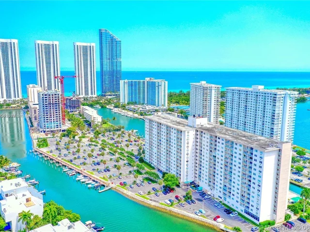 400 Kings Point Dr # 1529, Sunny Isles Beach FL 33160