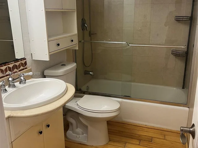 400 Kings Point Dr # 1529, Sunny Isles Beach FL 33160