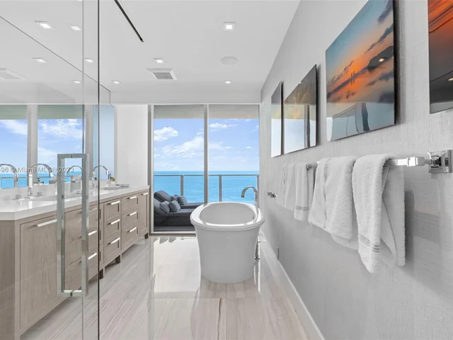 350 Ocean Dr # 1002N, Key Biscayne FL 33149