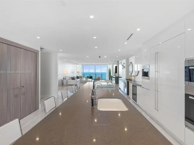 350 Ocean Dr # 1002N, Key Biscayne FL 33149