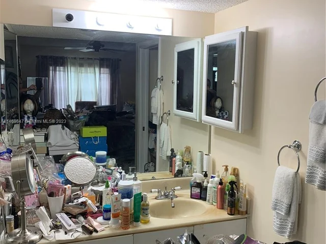 13055 SW 15th Ct # 312S, Pembroke Pines FL 33027