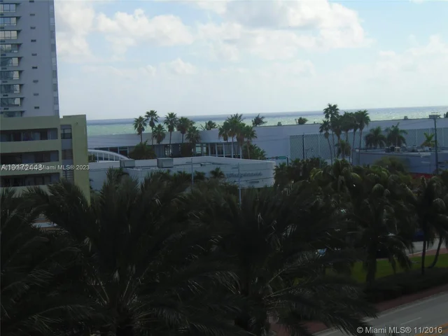 6770 INDIAN CREEK DR # D, Miami Beach FL 33141