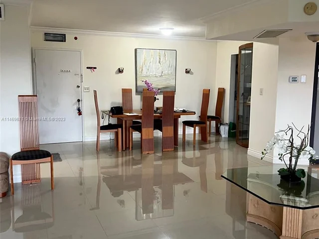 3180 S Ocean Dr # 720, Hallandale Beach FL 33009