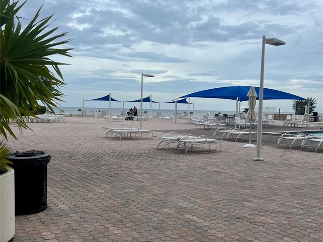 3180 S Ocean Dr # 720, Hallandale Beach FL 33009