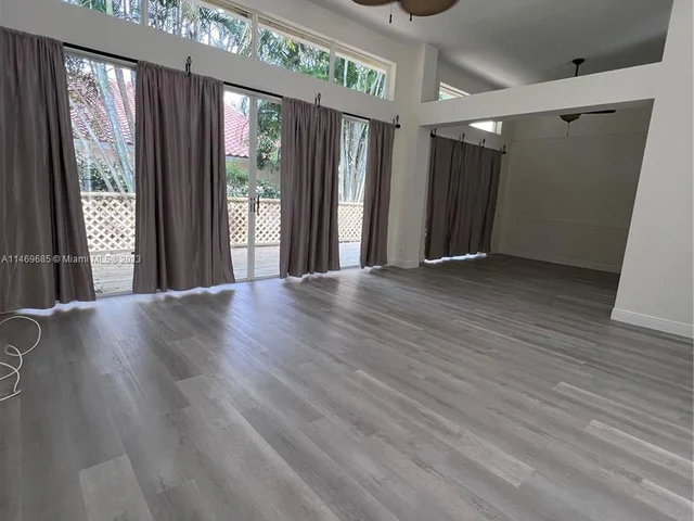 5010 Perignon Way, Coral Springs FL 33067