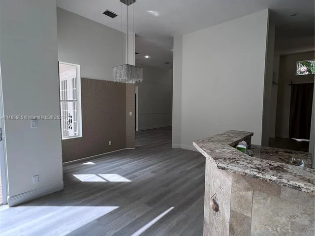 5010 Perignon Way, Coral Springs FL 33067