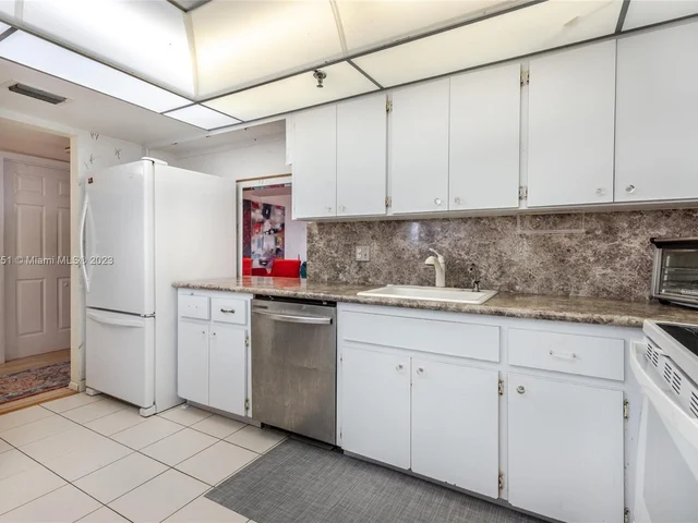 198 NW 67th St # 507, Boca Raton FL 33487