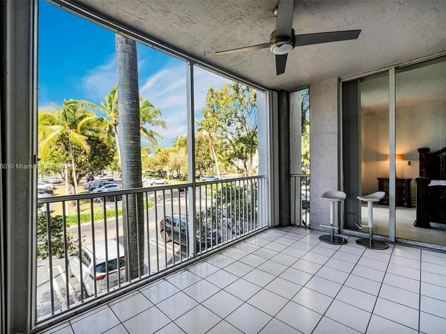 9725 NW 52nd St # 205, Doral FL 33178