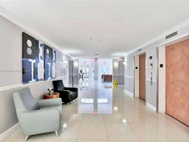 9725 NW 52nd St # 205, Doral FL 33178