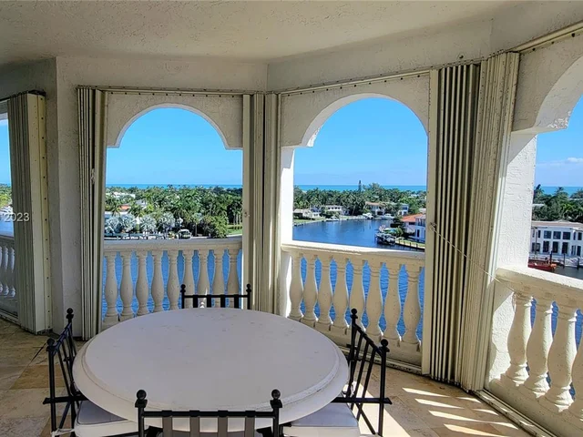 20165 NE 39th Pl # 704, Aventura FL 33180