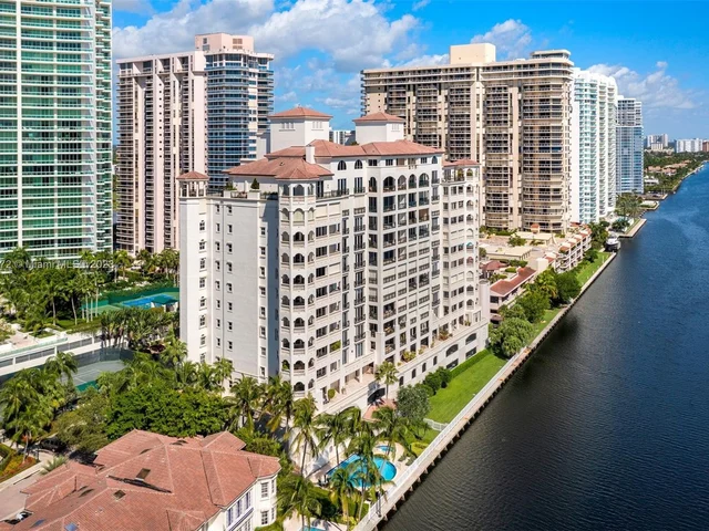 20165 NE 39th Pl # 704, Aventura FL 33180