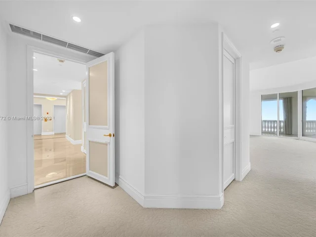 20165 NE 39th Pl # 704, Aventura FL 33180