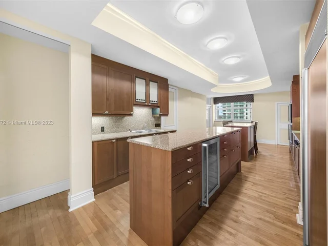 20165 NE 39th Pl # 704, Aventura FL 33180