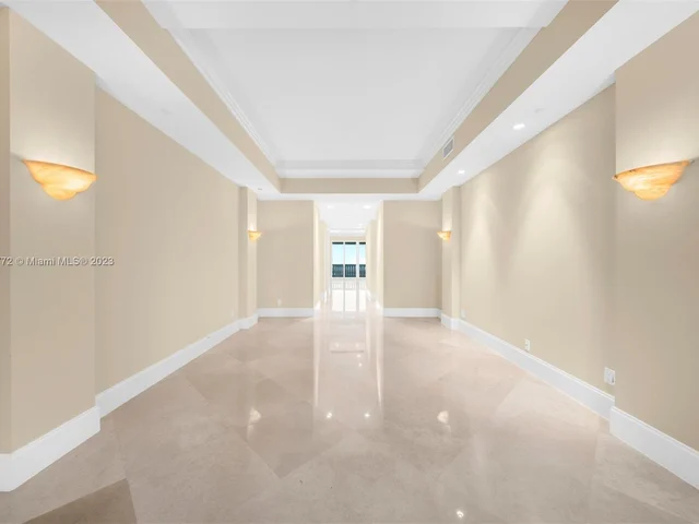 20165 NE 39th Pl # 704, Aventura FL 33180