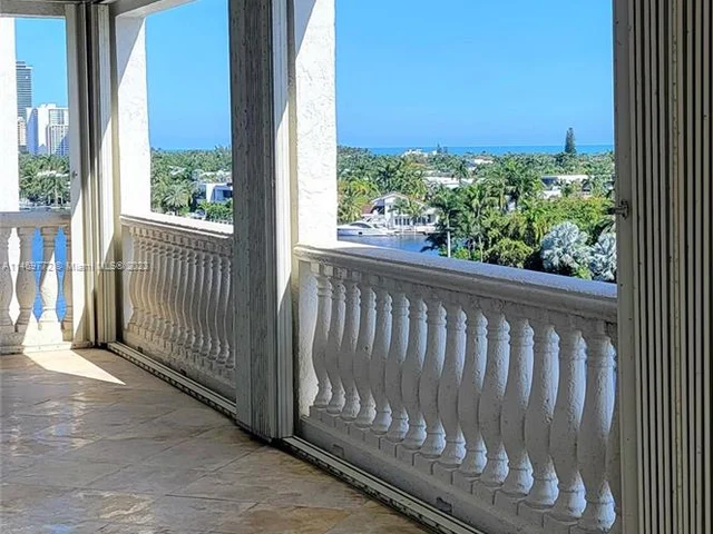 20165 NE 39th Pl # 704, Aventura FL 33180