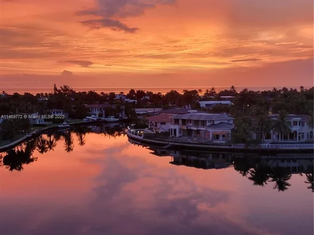 20165 NE 39th Pl # 704, Aventura FL 33180