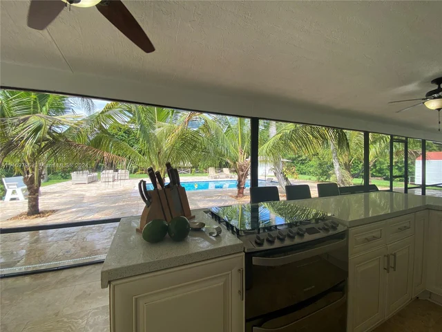 24490 SW 120th Ave, Homestead FL 33032