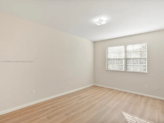 767 NW 42nd Ave, Plantation FL 33317