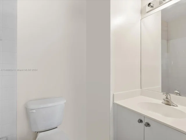 767 NW 42nd Ave, Plantation FL 33317