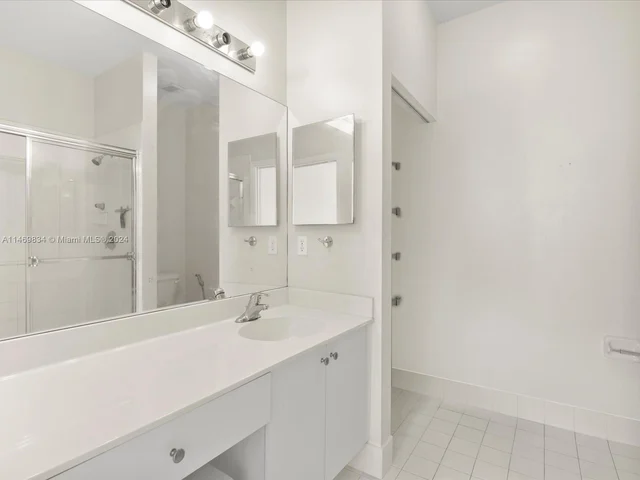 767 NW 42nd Ave, Plantation FL 33317