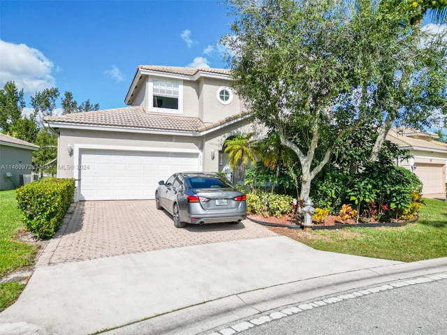 8525 Pine Cay, West Palm Beach FL 33411