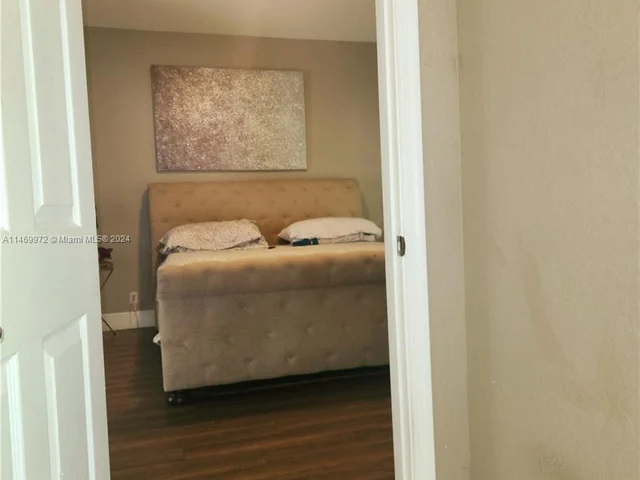 8525 Pine Cay, West Palm Beach FL 33411