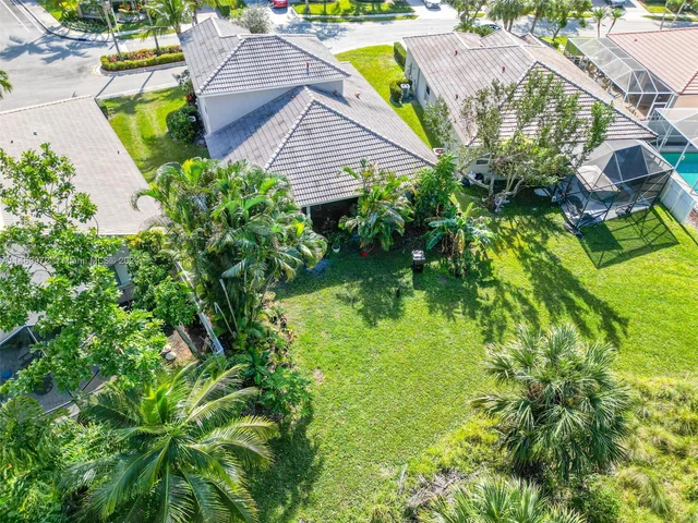 8525 Pine Cay, West Palm Beach FL 33411