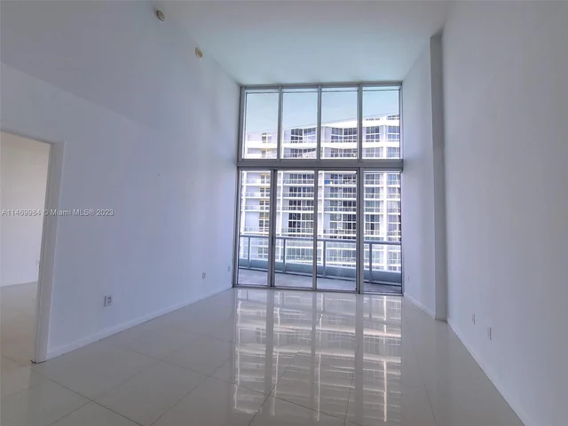 495 BRICKELL # 2206, Miami FL 33131