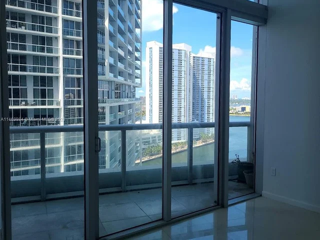 495 BRICKELL # 2206, Miami FL 33131