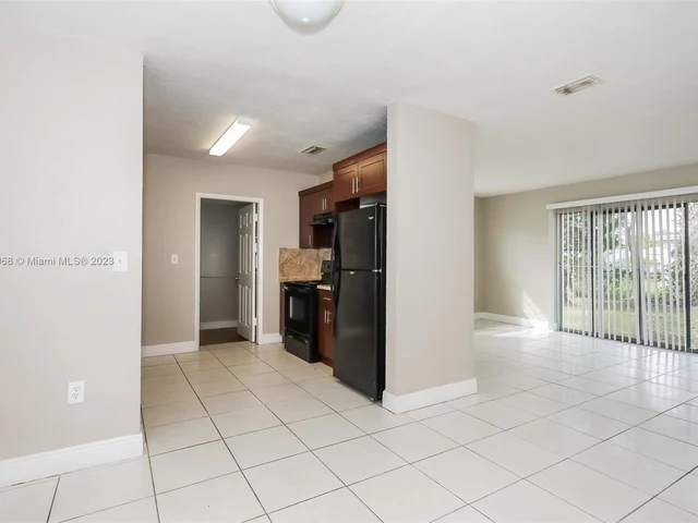 3851 NW 172nd Ter # 1, Miami Gardens FL 33055