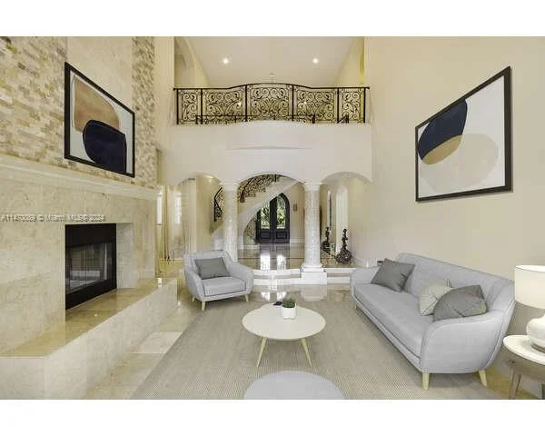 8860 SW 112th St, Miami FL 33176