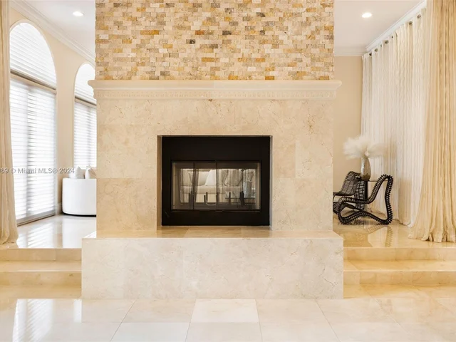 8860 SW 112th St, Miami FL 33176