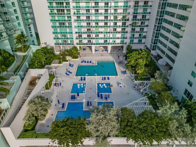 1900 N Bayshore Dr # 1918, Miami FL 33132