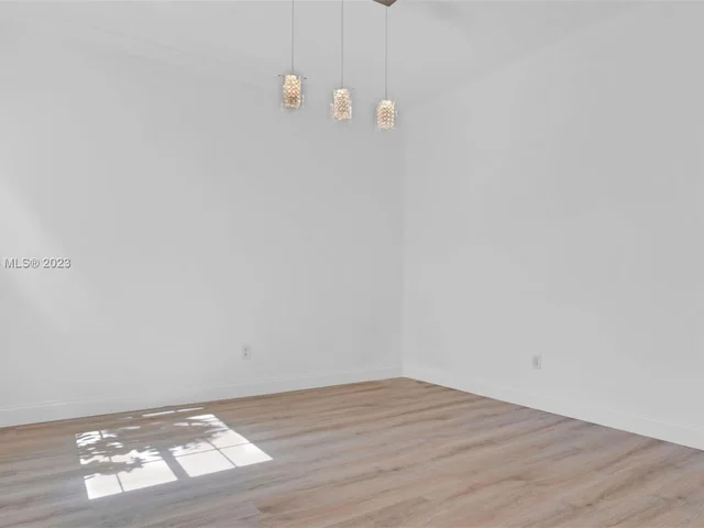 261 SW 192nd Ter, Pembroke Pines FL 33029