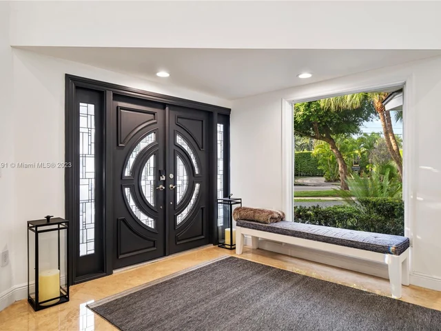 1801 Cleveland Rd, Miami Beach FL 33141