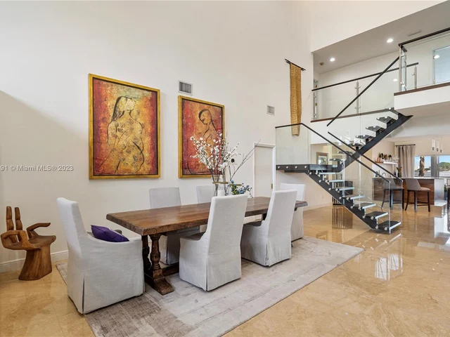 1801 Cleveland Rd, Miami Beach FL 33141