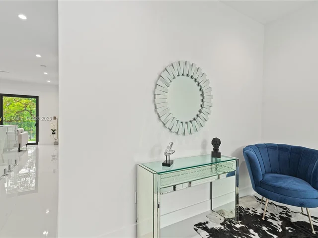 1401 SW 5th Ct, Fort Lauderdale FL 33312