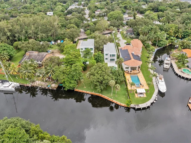 1401 SW 5th Ct, Fort Lauderdale FL 33312