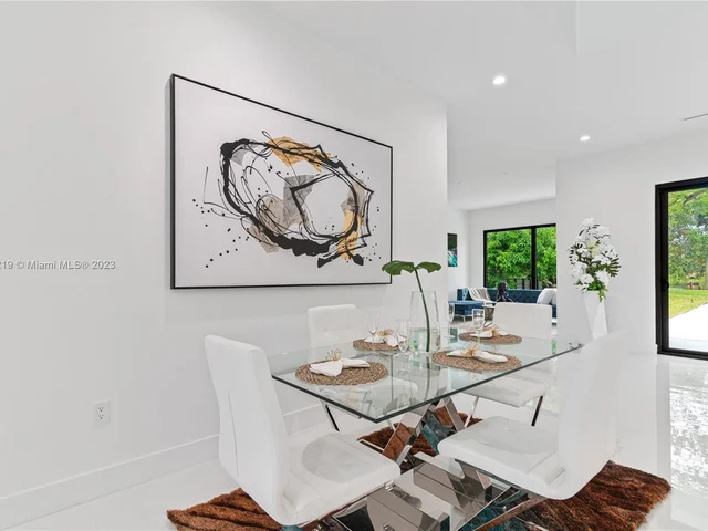 1401 SW 5th Ct, Fort Lauderdale FL 33312