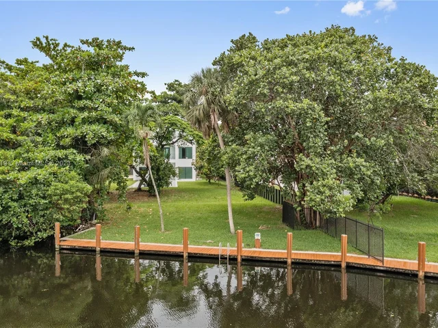 1401 SW 5th Ct, Fort Lauderdale FL 33312