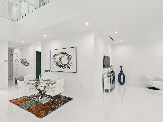 1401 SW 5th Ct, Fort Lauderdale FL 33312